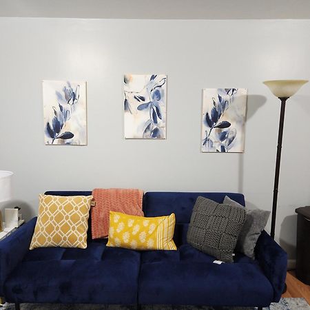 Entire 2-Bed Private Apt - Ewr/Nyc/Outlet Mall Newark Zimmer foto